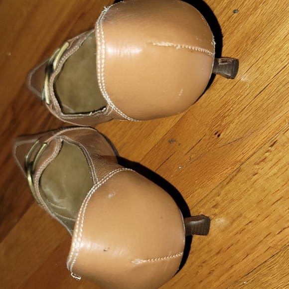 BCBGeneration 7.5B camel - Picture 3 of 3